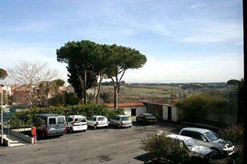 Casa Per Ferie Eremo Santa Rosa Da Lima Hotel Rome Bagian luar foto