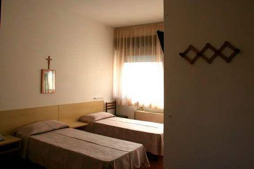 Casa Per Ferie Eremo Santa Rosa Da Lima Hotel Rome Bagian luar foto